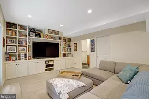 8929 Mountain Ash Dr, Springfield, VA 22153 - Photo 74