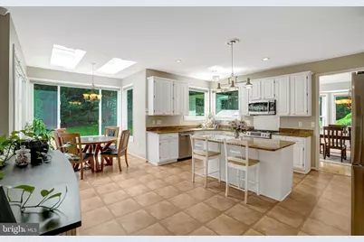 8929 Mountain Ash Drive, Springfield, VA 22153 - Photo 18