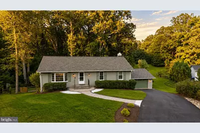 11600 Helmont Drive, Oakton, VA 22124 - Photo 1
