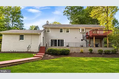 11600 Helmont Drive, Oakton, VA 22124 - Photo 2