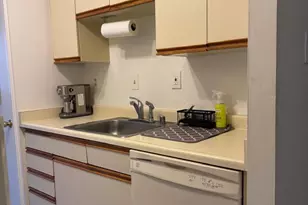 7093 Spring Garden Dr, Springfield, VA 22150 - Photo 8