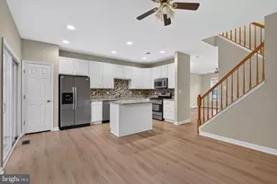 13227 Rolling Plains Ct, Herndon, VA 20171 - Photo 12