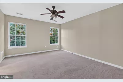 13227 Rolling Plains Court, Herndon, VA 20171 - Photo 24