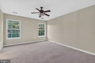 13227 Rolling Plains Ct, Herndon, VA 20171 - Photo 24