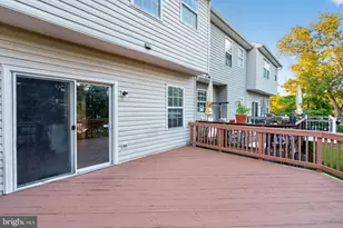 13227 Rolling Plains Ct, Herndon, VA 20171 - Photo 36