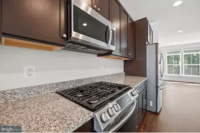 5179 Ridgeview Retreat Drive, Chantilly, VA 20151 - Photo 10