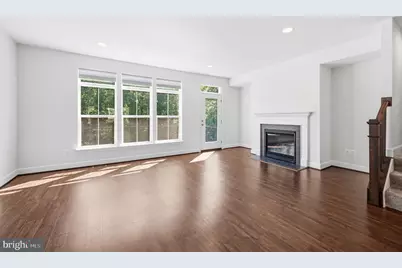5179 Ridgeview Retreat Drive, Chantilly, VA 20151 - Photo 18
