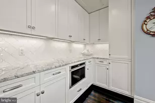 6900 Fleetwood Rd, McLean, VA 22101 - Photo 12
