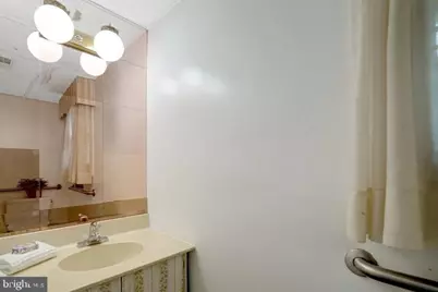 4902 Ravensworth Road, Annandale, VA 22003 - Photo 32