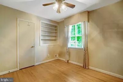 4902 Ravensworth Road, Annandale, VA 22003 - Photo 20