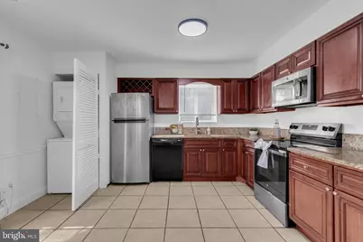 13311 Rowles Place, Herndon, VA 20170 - Photo 10
