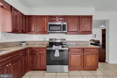 13311 Rowles Place, Herndon, VA 20170 - Photo 12