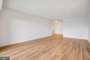 8350 Greensboro Dr, McLean, VA 22102 - Photo 6