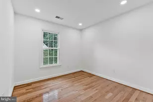 2334 Harleyford Ct, Reston, VA 20191 - Photo 16