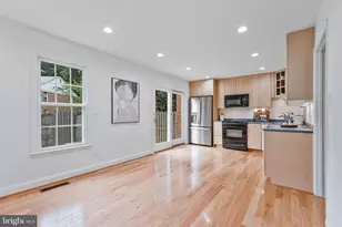 2334 Harleyford Ct, Reston, VA 20191 - Photo 4