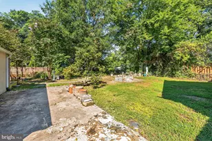 6702 Lenclair St, Alexandria, VA 22306 - Photo 40