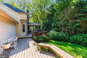 2028 Spring Branch Dr, Vienna, VA 22181 - Photo 56
