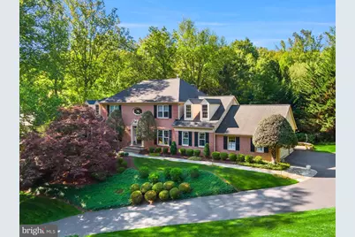 2028 Spring Branch Drive, Vienna, VA 22181 - Photo 2