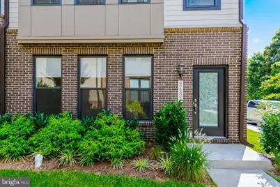 2483 Liberty Loop, Herndon, VA 20171 - Photo 2