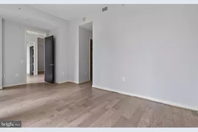 12025 New Dominion Parkway #304, Reston, VA 20190 - Photo 38