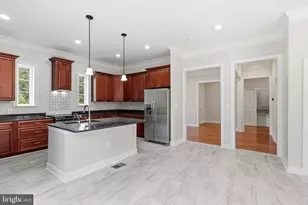 12304 Popes Head Rd, Fairfax, VA 22030 - Photo 12