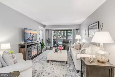 2055 Royal Fern Court #1B, Reston, VA 20191 - Photo 14