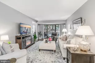 2055 Royal Fern Ct, Reston, VA 20191 - Photo 14