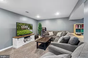 5804 Oak Moss Terrace, Burke, VA 22015 - Photo 20
