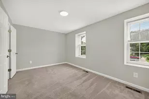 7677 Sheffield Village Ln, Lorton, VA 22079 - Photo 18