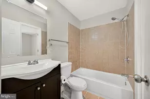 7677 Sheffield Village Ln, Lorton, VA 22079 - Photo 24