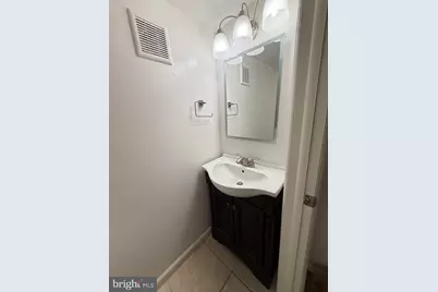 8577 Blackfoot Court, Lorton, VA 22079 - Photo 18