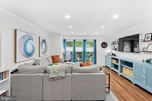 1604 Apricot Ct, Reston, VA 20190 - Photo 6