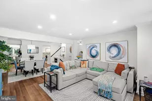 1604 Apricot Ct, Reston, VA 20190 - Photo 4