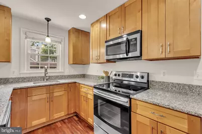 8604 Woodlawn Court, Alexandria, VA 22309 - Photo 14