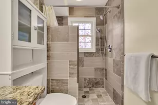 8604 Woodlawn Ct, Alexandria, VA 22309 - Photo 34