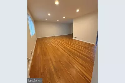 7016 Roundtree Road, Falls Church, VA 22042 - Photo 2