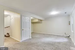 2937 Village Spring Ln, Vienna, VA 22181 - Photo 44