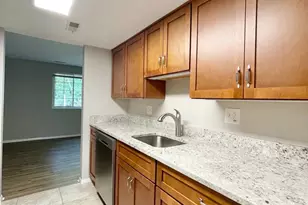 1602 Harvest Green Ct, Reston, VA 20194 - Photo 12