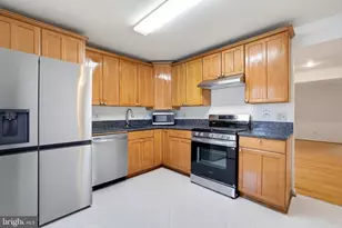 4466 Limelight Ct, Annandale, VA 22003 - Photo 16