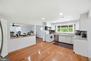 6517 Fairland St, Alexandria, VA 22312 - Photo 12