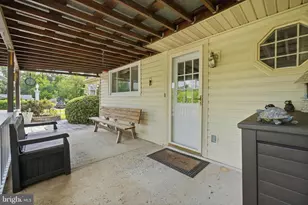 6517 Fairland St, Alexandria, VA 22312 - Photo 8