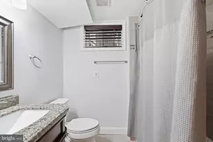 1719 Melbourne Dr, McLean, VA 22101 - Photo 38