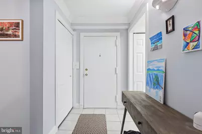7600 Tremayne Place #110, McLean, VA 22102 - Photo 2