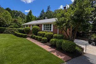 6104 St John Dr, Alexandria, VA 22310 - Photo 1