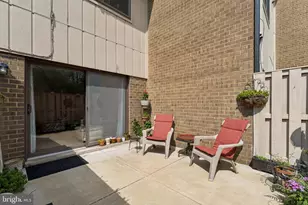 2674 Glengyle Dr, Vienna, VA 22181 - Photo 22