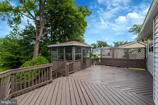 7712 Arlen St, Annandale, VA 22003 - Photo 26