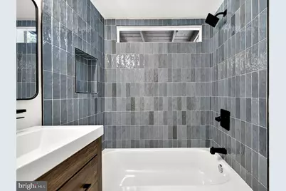 4016 Mapleton Drive, Chantilly, VA 20151 - Photo 38