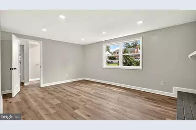 4016 Mapleton Drive, Chantilly, VA 20151 - Photo 30