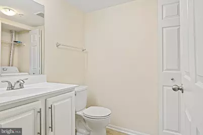 13096 Marcey Creek Road, Herndon, VA 20171 - Photo 12