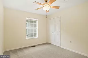 13096 Marcey Creek Rd, Herndon, VA 20171 - Photo 14